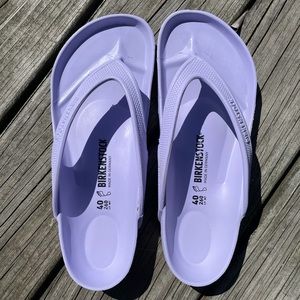 Birkenstock flip flops EUC